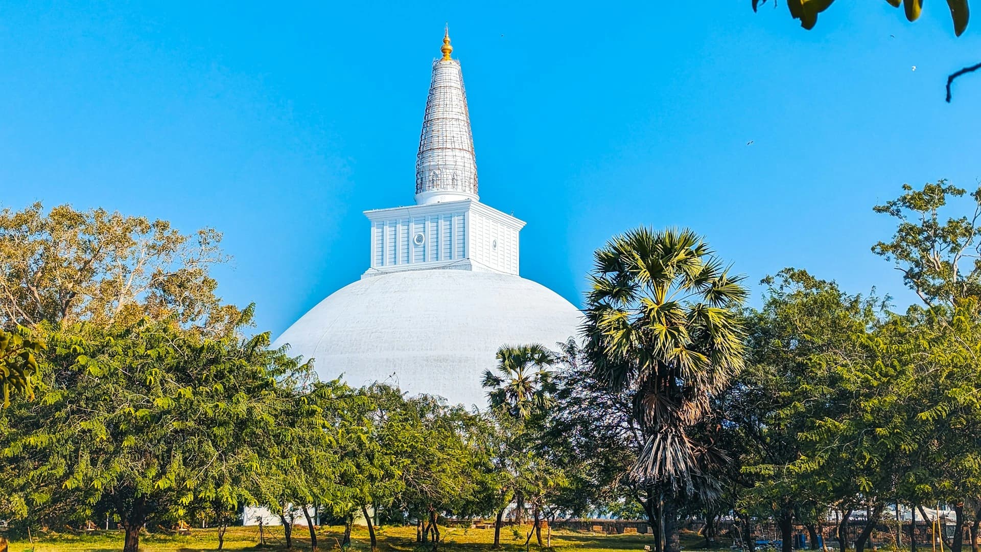 Great white dagoba stupa at Anuradhapura, Sri Lanka